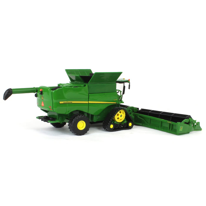 (B&D) 1/64 John Deere S780 Tracked Combine with Corn & Grain Heads, ERTL Prestige Collection - Damaged Box