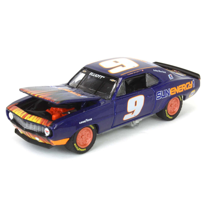 (B&D) 1/64 1969 Chevrolet Camaro, Chase Elliott, Hendrick Motorsports First Win Tribute, Hobby Exclusive - Damaged Box