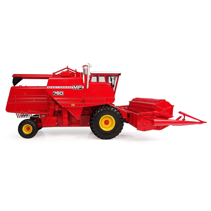 1/32 Massey Ferguson 760 Combine with Grain Head