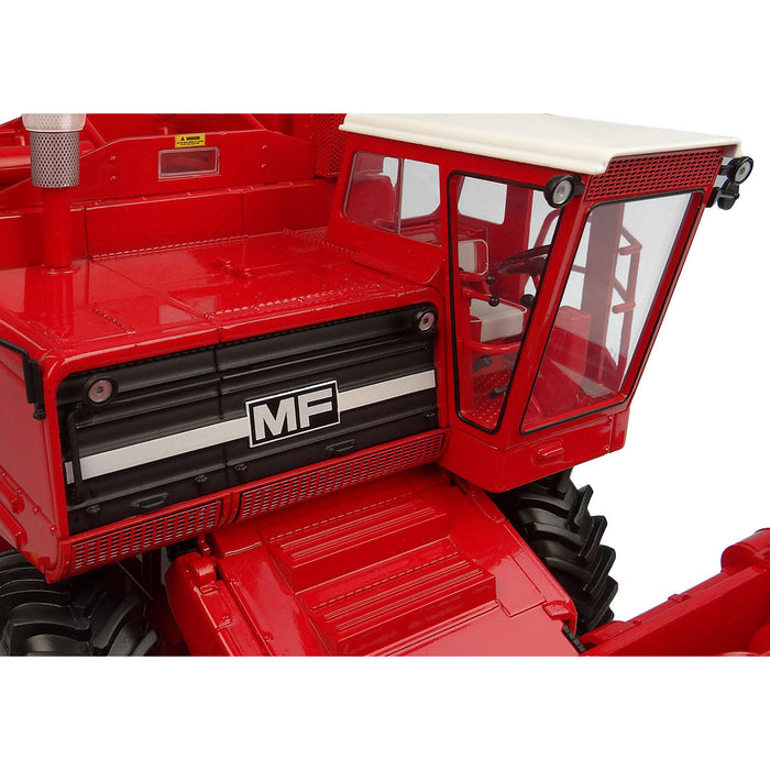 1/32 Massey Ferguson 760 Combine with Grain Head