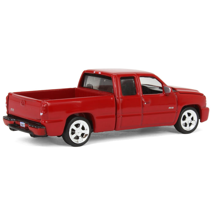 1/64 2006 Chevrolet Silverado SS Extended Cab Fleetside Pickup Truck, Victory Red, Auto World