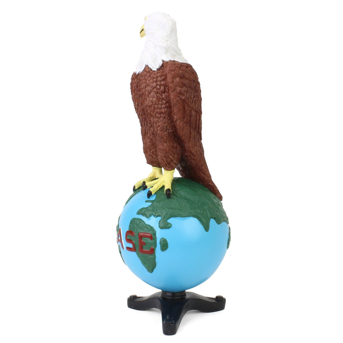 Case Old Abe Eagle on Globe, 3D Sculpture