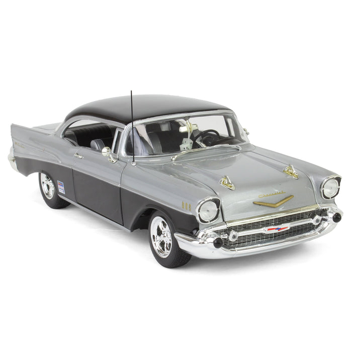 1/25 1957 Chevrolet Bel Air Street Rod Bank by First Gear