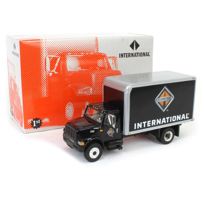 1/54 International 4900 Series Straight Truck with International Logo by First Gear