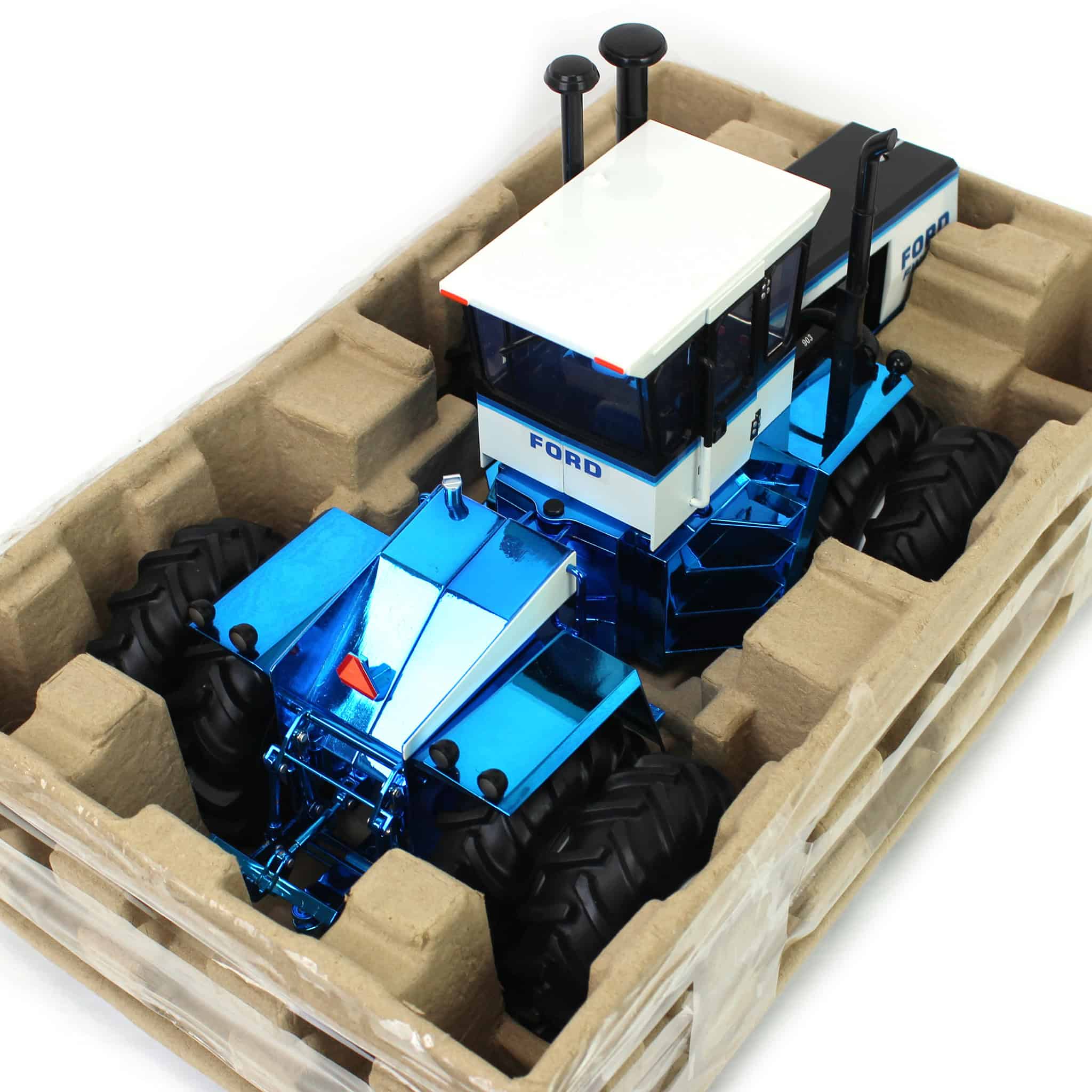 【アメリカン雑貨】ERTL FORD Amazon.com: ERTL 1/64 Ford 5000 Wide Front with FFA Logo 13980