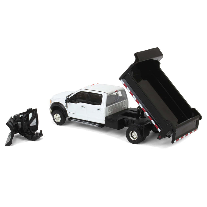 1/64 2020 Ford F-450 XLT Super Duty Dually with V-Plow & Dump Bed, Oxford White, Town & Country Exclusive