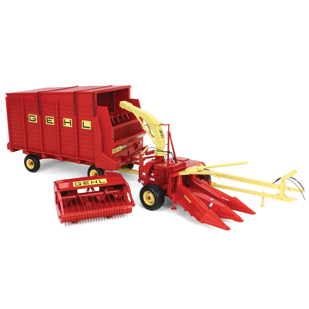 Set ~ 1/16 GEHL 640 Forage Wagon & GEHL 700 Forage Chopper by