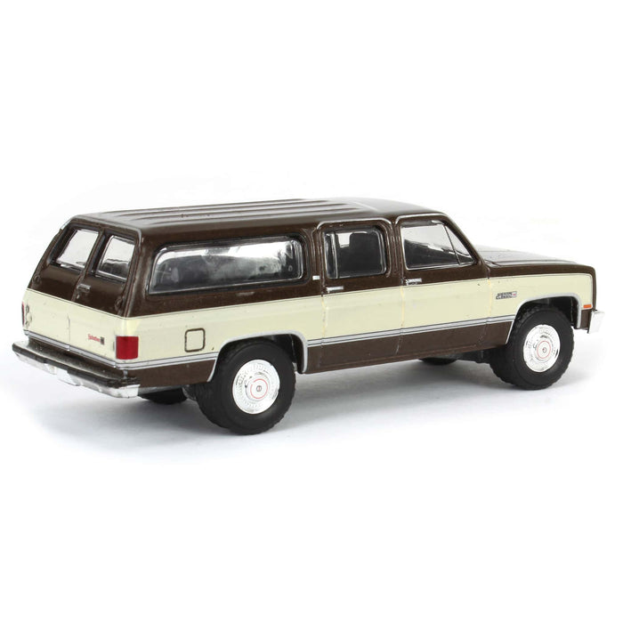 1/64 1986 GMC Suburban, Indian Bronze & Doeskin Tan, Showroom Floor Series 6