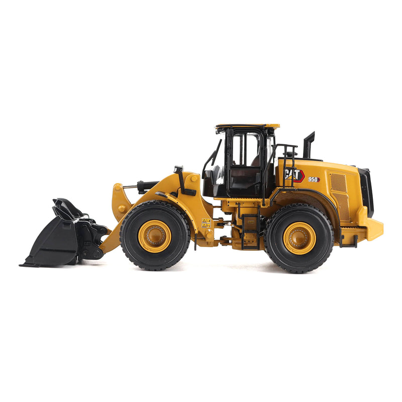 1/50 Caterpillar 950 Medium Wheel Loader, High Line Series