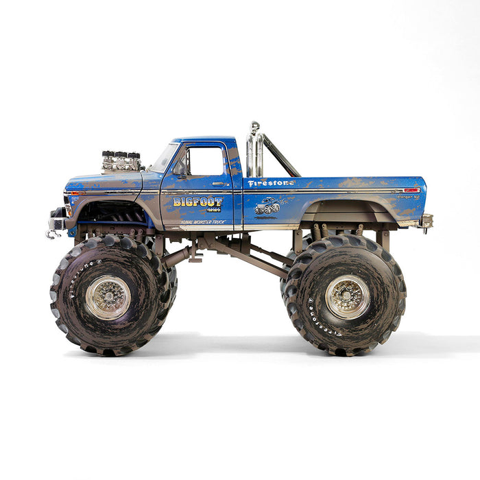 1/18 Kings of Crunch Bigfoot #1, 1974 Ford F-250 Monster Truck with 66-Inch Tires, Dirty Version