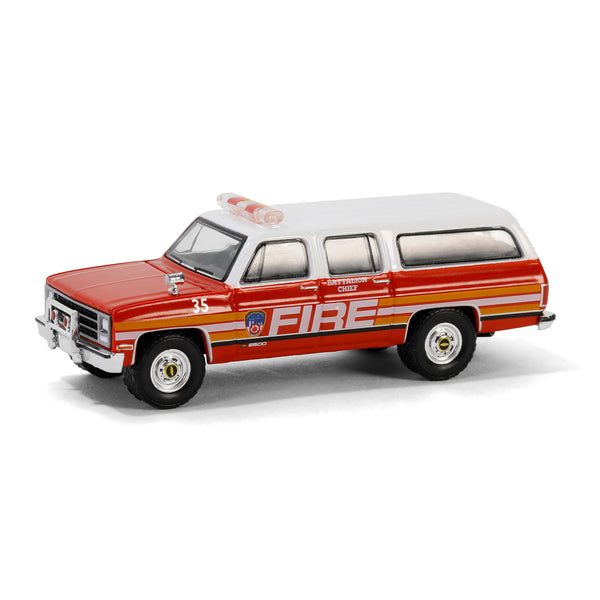 CZ 1:64 596 Red LAFD LA Fire Suburban SUV Model Diecast Display Car | UK CZ 1:64 596 Red LAFD LA Fire Suburban SUV Model Diecast Display Car | UK