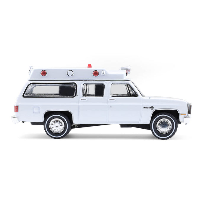 1/64 1983 Chevrolet Suburban K20 Custom Deluxe Ambulance, Plain White, Hobby Exclusive