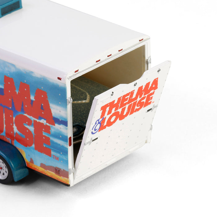 1/64 1967 Ford F-250 with Enclosed Car Hauler & 1966 Ford Thunderbird, Thelma & Louise, Hollywood Hitch & Tow Series 13