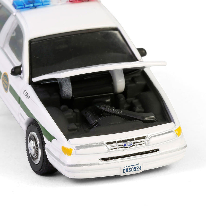 1/64 1997 Ford Crown Victoria, US Customs & Border Patrol, Hot Pursuit Special Edition