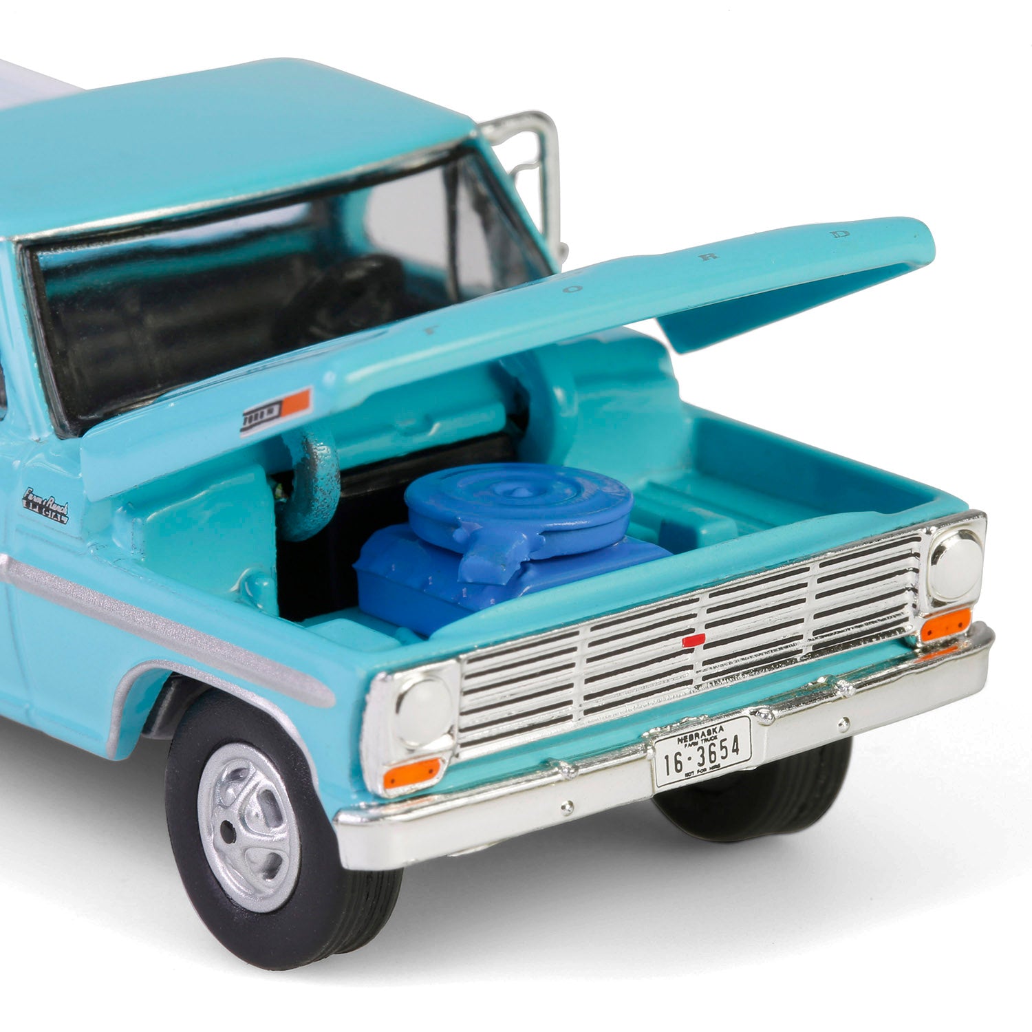 1/64 1969 Ford F-250 Farm & Ranch Special, Reef Aqua, Down on the