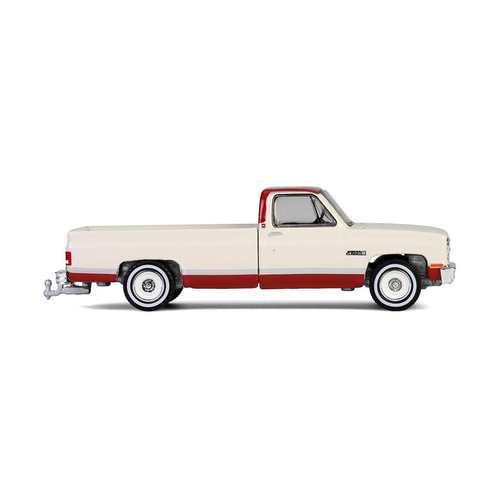 1/64 1981 GMC Sierra Classic K2500, Neutral & Dark Carmine Red Deluxe Two-Tone, Down on the Farm Series 10