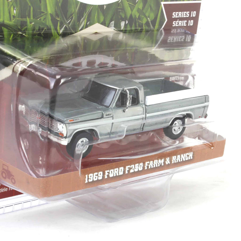 Raw Chase Unit ~ 1/64 1969 Ford F-250 Farm & Ranch Special, Reef Aqua, Down on the Farm Series 10