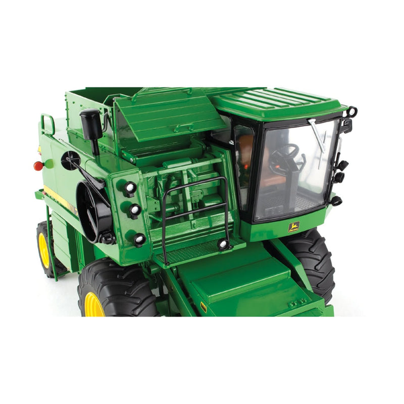 1/16 John Deere 7720 Titan II Combine with Corn & Grain Heads, ERTL Prestige Select #4