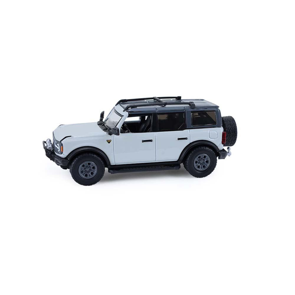 1/64 2021 Ford Bronco 4-Door Badlands, Cactus Grey with Utility