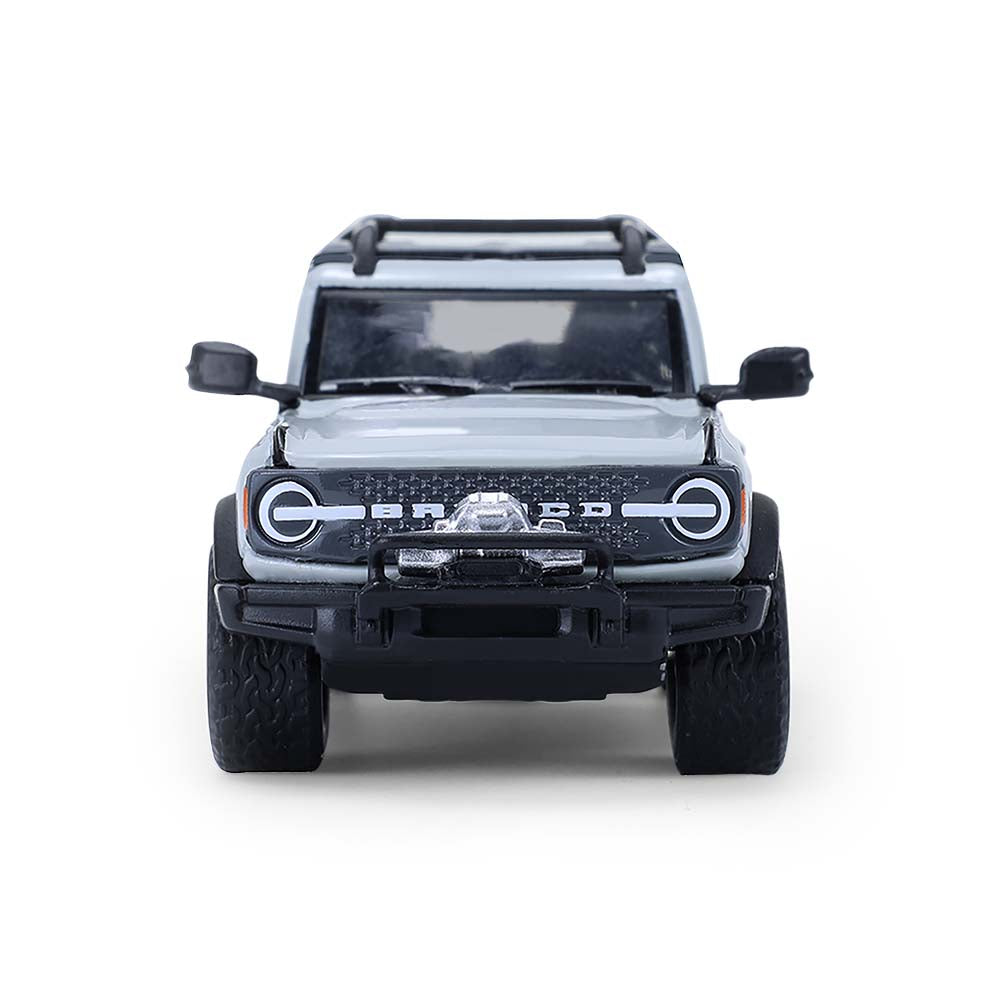 1/64 2021 Ford Bronco 4-Door Badlands, Cactus Grey with Utility