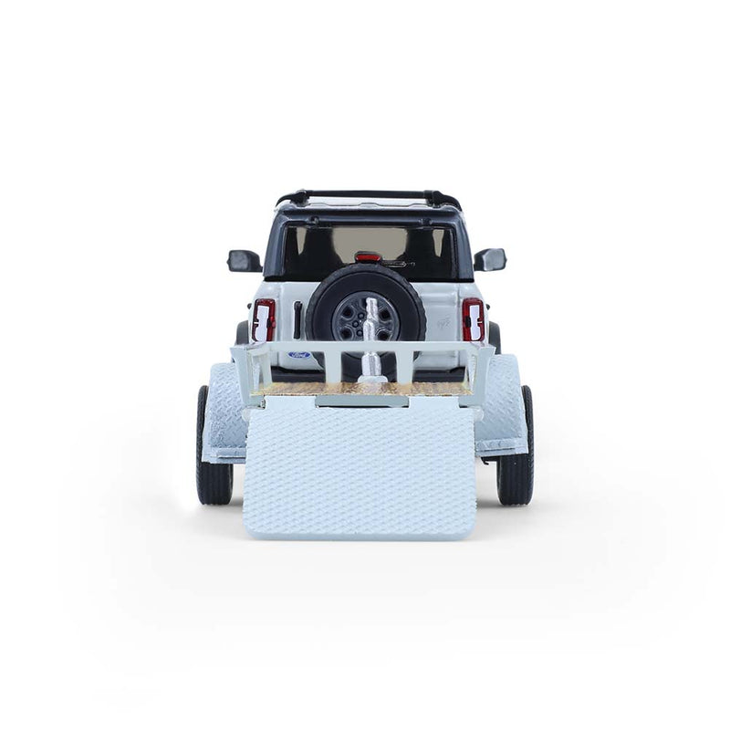 1/64 2021 Ford Bronco 4-Door Badlands, Cactus Grey with Utility Trailer & Motorcycle, Hitch & Tow Series 33
