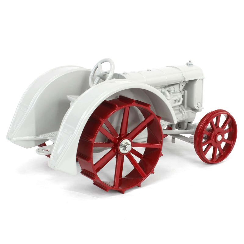 1/16 Fordson Model F
