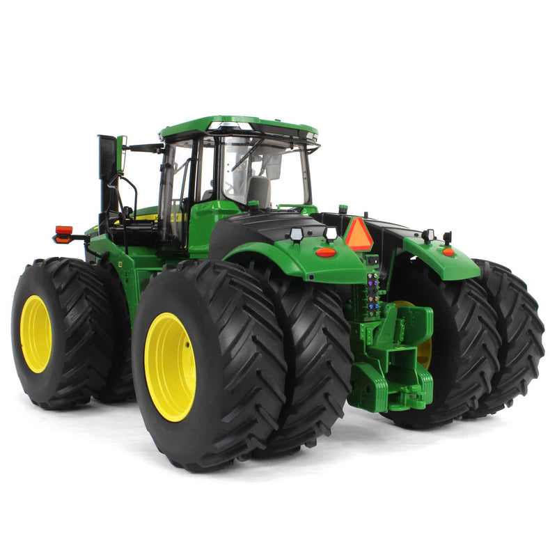 (B&D) 1/16 John Deere 9R 540 Tractor, ERTL Prestige Collection - Damaged Box