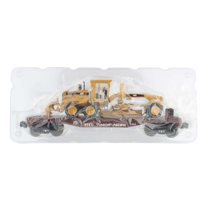 O Scale Union Pacific Flat Car with Ertl Caterpillar 140H Grader by Lionel