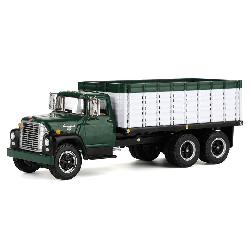 1/64 International Loadstar Grain Truck with Tandem Axle, Green & White, DCP by First Gear
