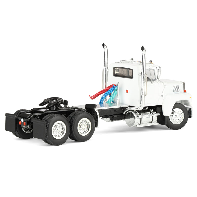 1/64 Ford LTL 9000 Trucks Trio Set, DCP by First Gear