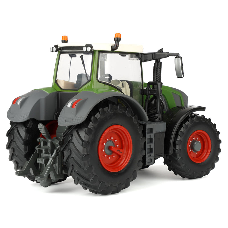 1/32 Fendt 826 Vario MFWD Tractor, ERTL Prestige Collection One-Time Production