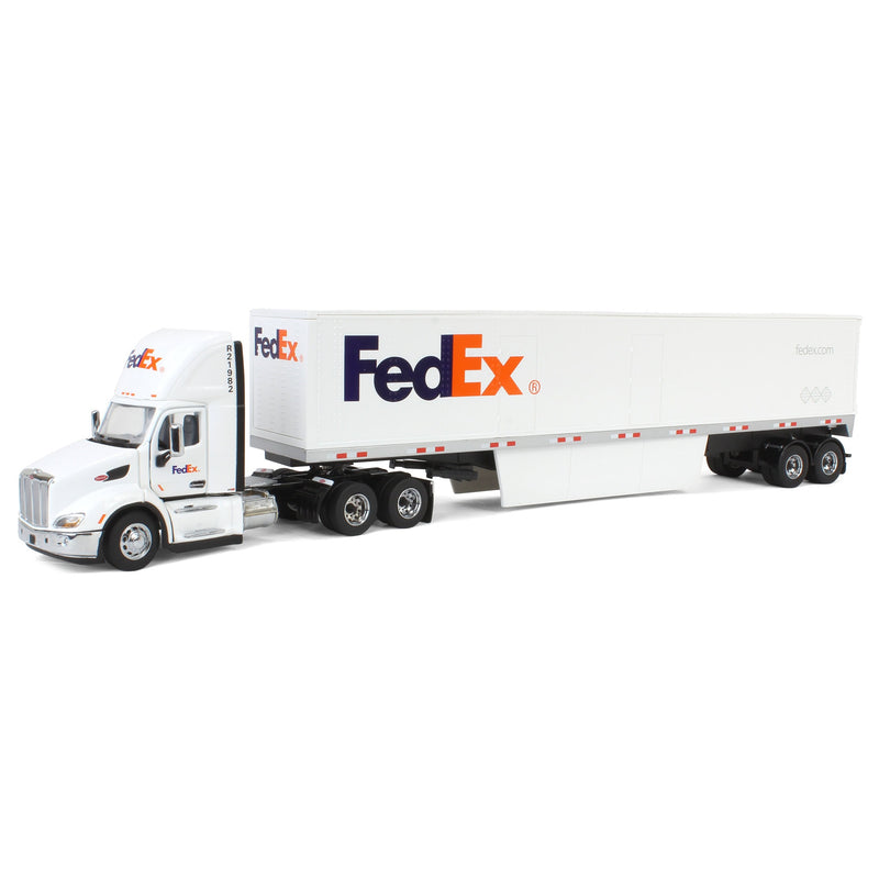 1/50 FedEx Peterbilt 579 Semi Truck with 53' Dry Cargo Trailer