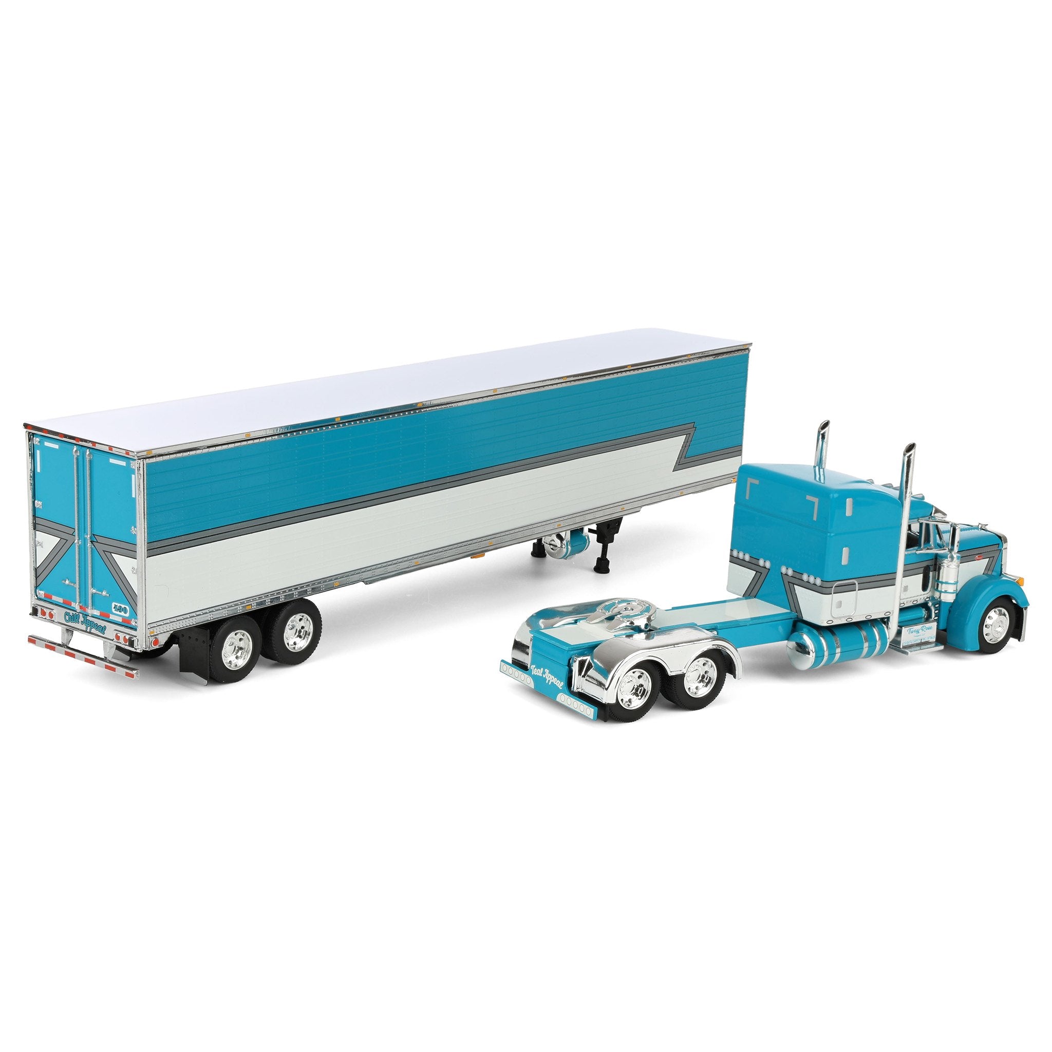 69-2270 DCP 1/64 Peterbilt 379 Semi Truck with Utility Reefer