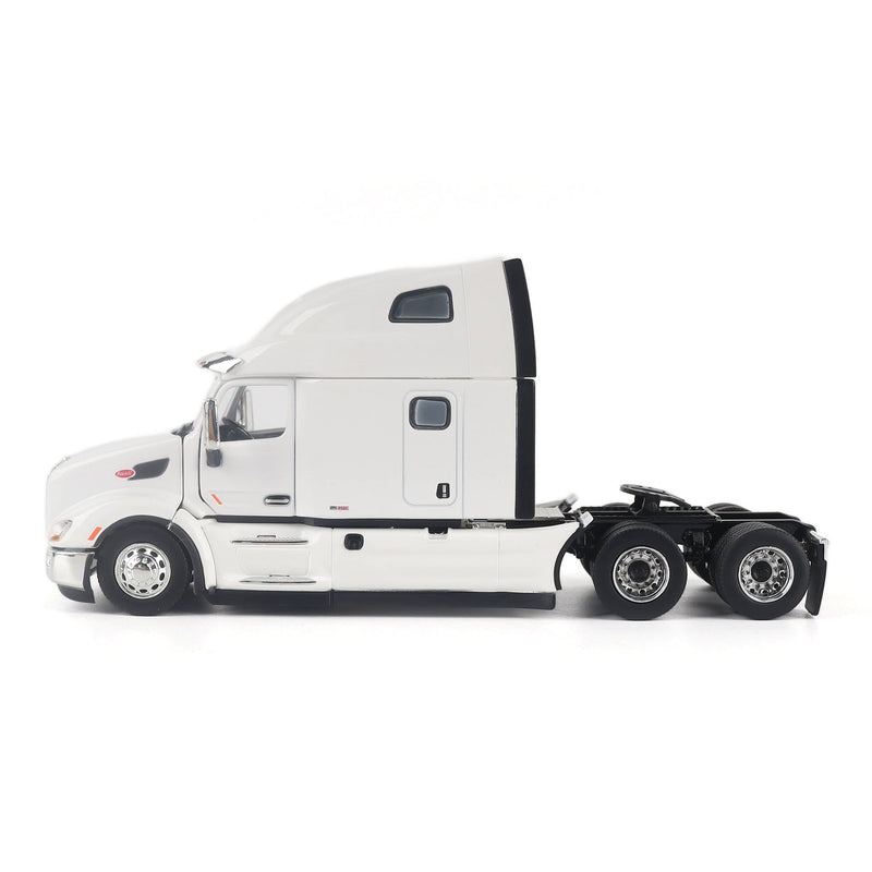 1/50 Peterbilt 579 UltraLoft Semi Truck with Great Dane Champion 53ft Dry Van Trailer, White, Diecast Masters Transport Series