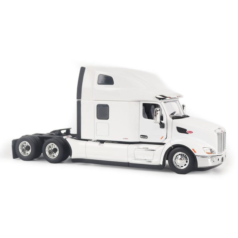 1/50 Peterbilt 579 UltraLoft Semi Truck with Great Dane Champion 53ft Dry Van Trailer, White, Diecast Masters Transport Series