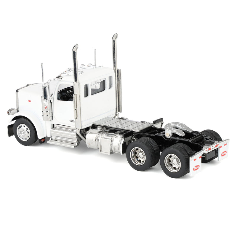 1/64 Peterbilt 589 Tandem-Axle Truck with Day Cab, White, Diecast Masters Transport Series
