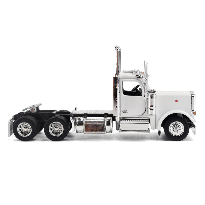 1/64 Peterbilt 589 Tandem-Axle Truck with Day Cab, White, Diecast Masters Transport Series
