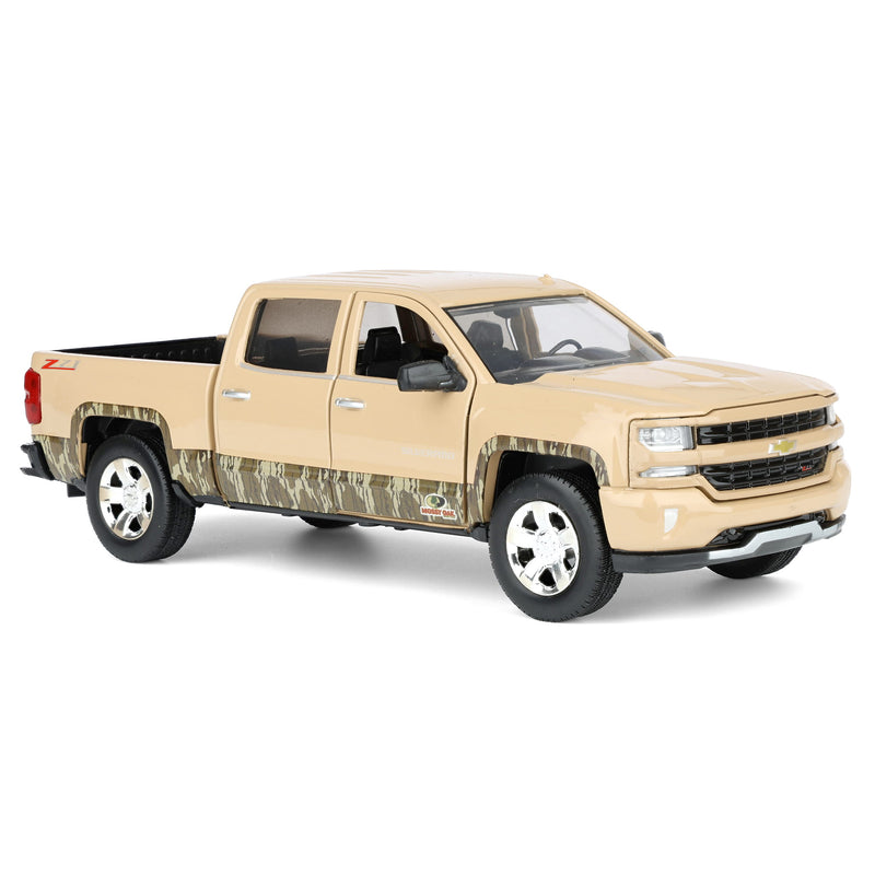 1/27 Mossy Oak 2017 Chevrolet Silverado Z71 Pickup Truck by Big Country Toys