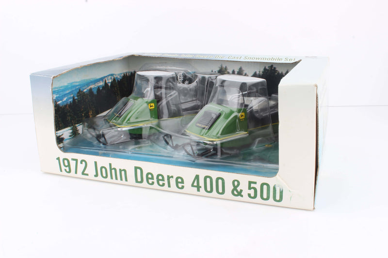 1/16 John Deere 400 & 500 Snowmobile Historical Series Dealer Set with Covers & Medallions