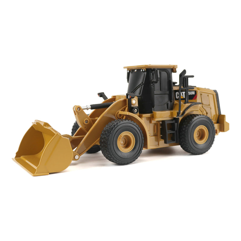 1/32 Caterpillar 950M Wheel Loader, Diecast Masters Earth Mover Playset