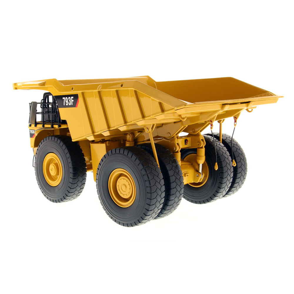 キャタピラー建機 CAT 793F マイニングトラック　1/50 1/50 CAT 793F Mining Truck by Diecast Masters — Outback Toys