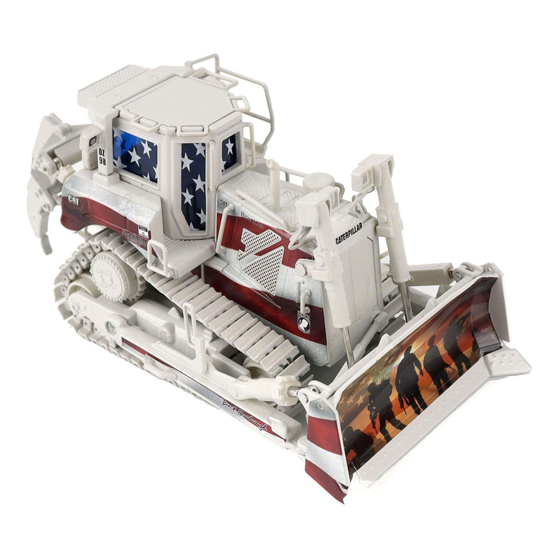 (B&D) 1/50 CAT D8T Dozer with Patriotic Decoration, Brent Scarbrough & Co. - Damaged Item