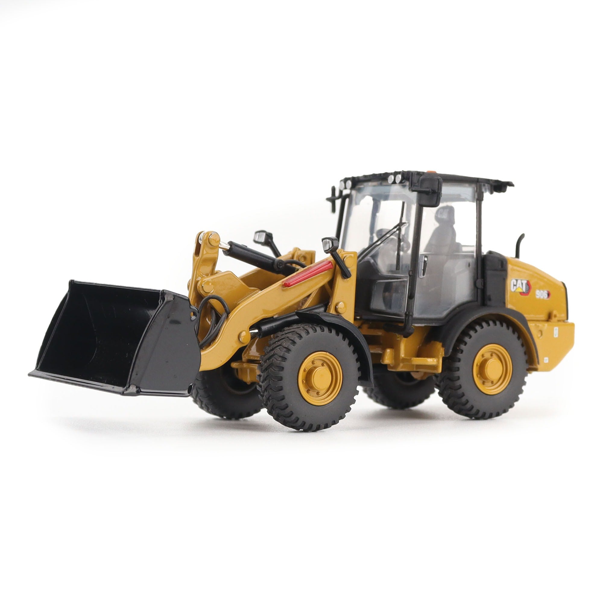 1/50 CAT 906 Compact Wheel Loader by Diecast Masters — Outback Toys