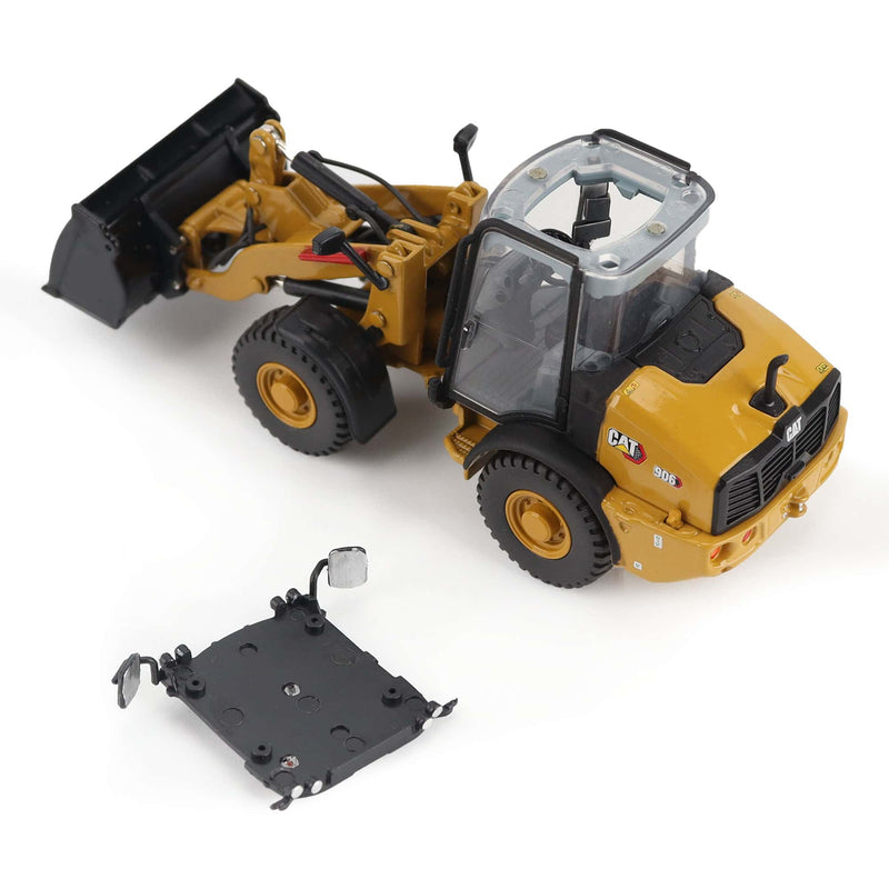 1/50 CAT 906 Compact Wheel Loader by Diecast Masters