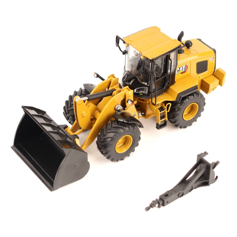 1/50 CAT 938 Wheel Loader, Diecast Masters High Line Series