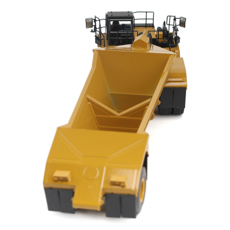 1/50 Caterpillar 775 Off-Highway Truck with Mega Bottom Dump Trailer, Diecast Masters High Line Series