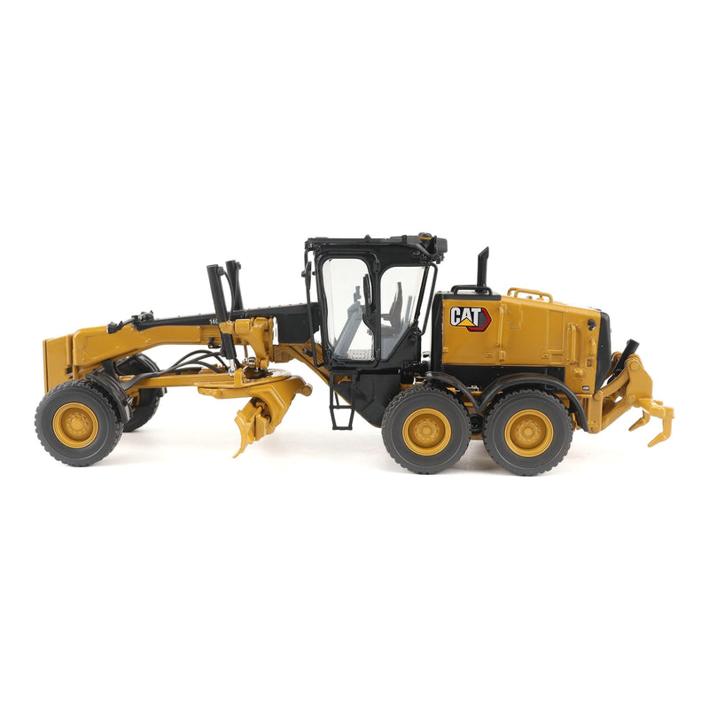 1/50 Caterpillar 140 LVR Motor Grader, Diecast Masters High Line Series