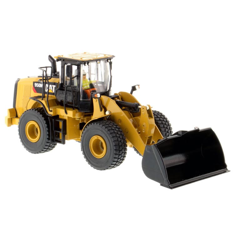 1/50 Caterpillar 950M Wheel Loader, Diecast Masters Core Classics Series