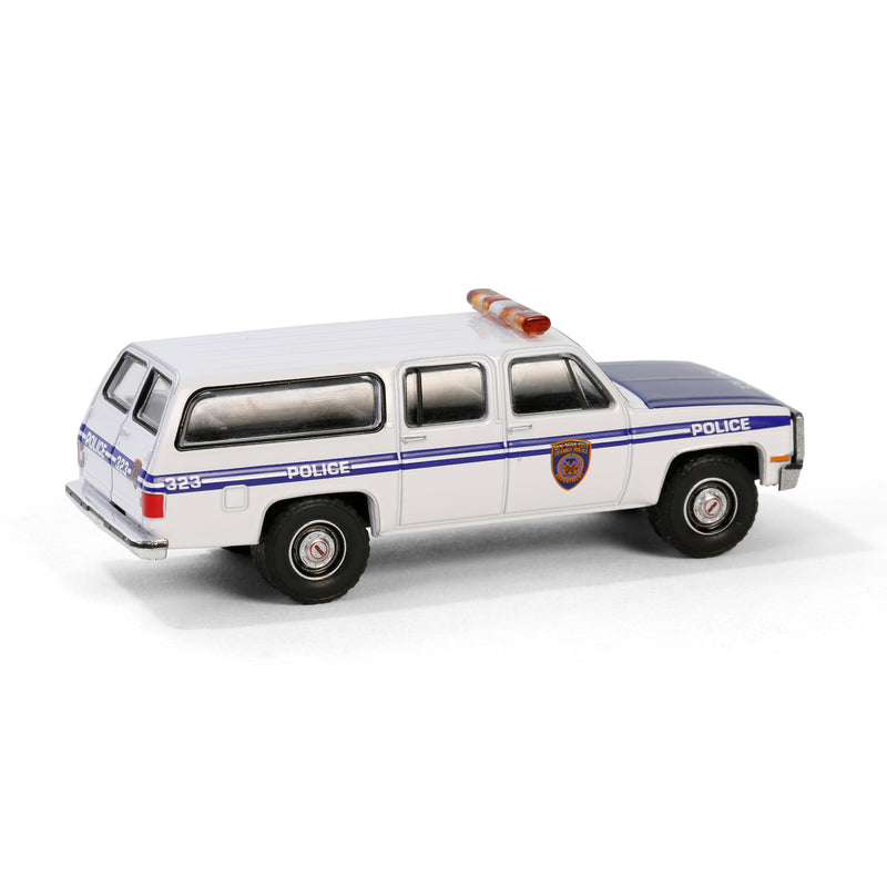 1/64 1985 GMC Suburban 2500, NYC Transit Police Department with Officer, Hobby Shop Series 16