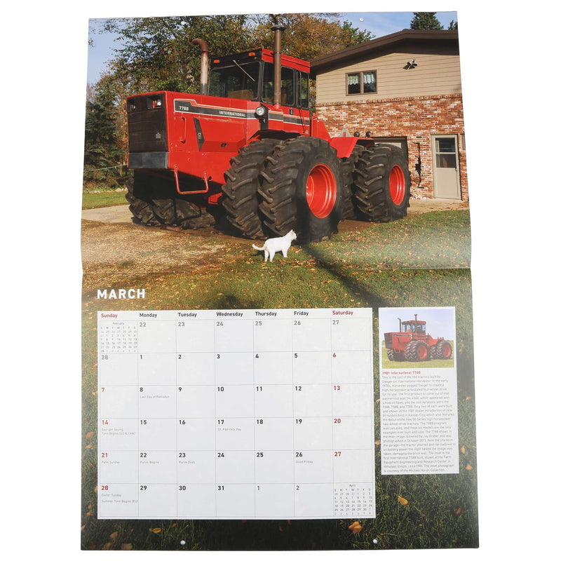 2027 Farmall Tractors 12 Month Calendar, 17in x 12in